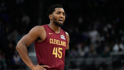 骑士大胜活塞迎3连胜 米切尔35分 阿伦20+7 康宁汉姆14中3